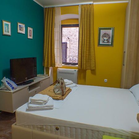 Apartments Casa Del Sol Jovana Kotor Bagian luar foto
