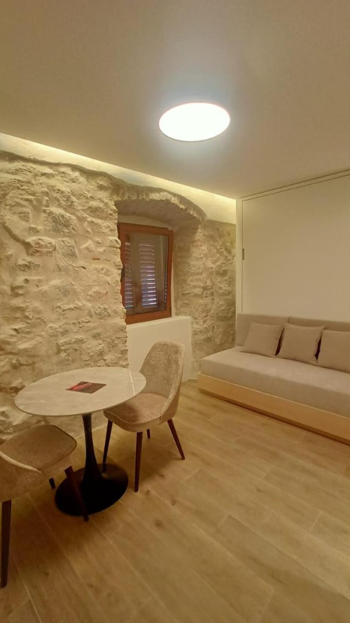 Apartments Casa Del Sol Jovana Kotor Bagian luar foto