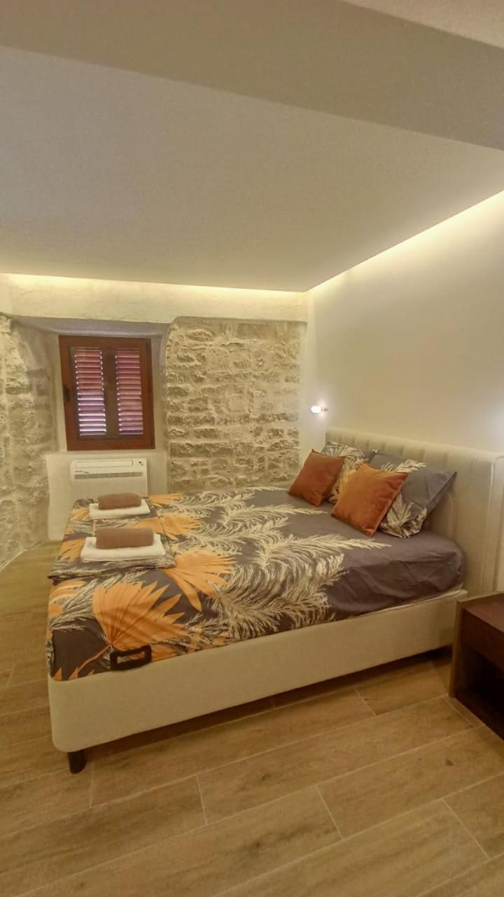 Apartments Casa Del Sol Jovana Kotor Bagian luar foto