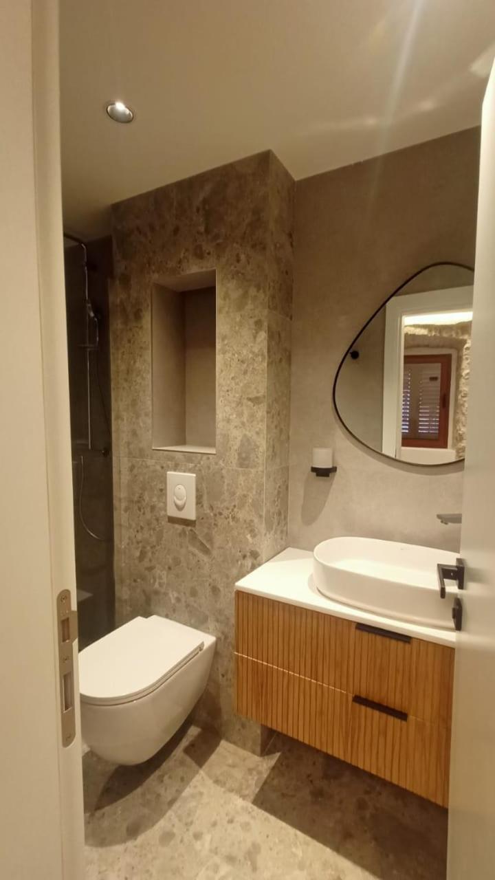 Apartments Casa Del Sol Jovana Kotor Bagian luar foto